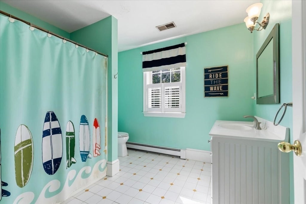496 Thompson St, Halifax, MA Photo #36