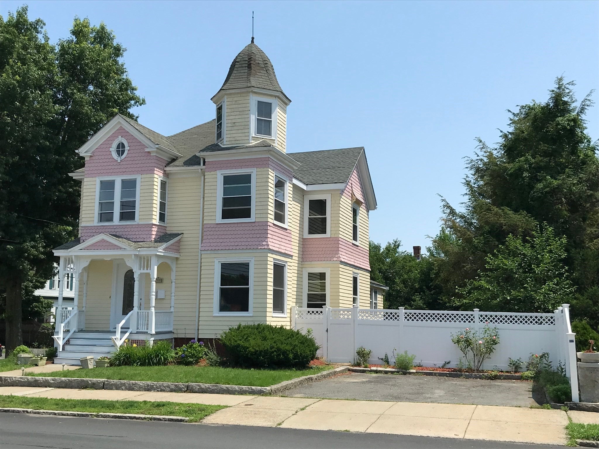 Photo of 199 Burrill Street, Swampscott, MA