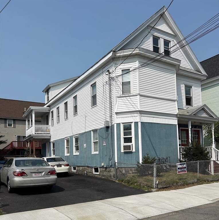 91-93 Newton St