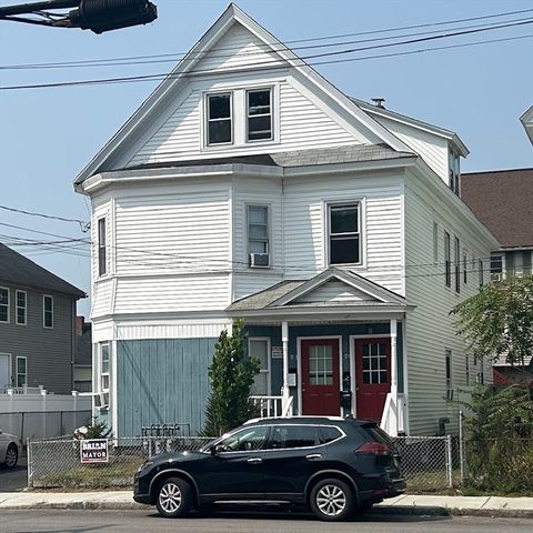 91-93 Newton St Lawrence MA 01843