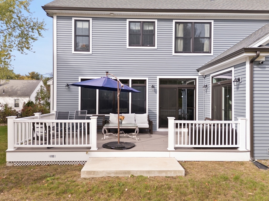 376 South Ave