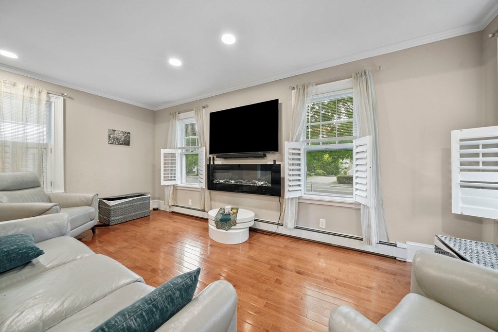 91 Elm St, Quincy, MA Photo #11