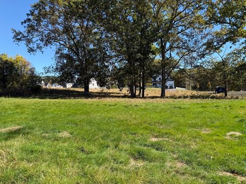 28 Bucklin Dr Rehoboth MA 02769
