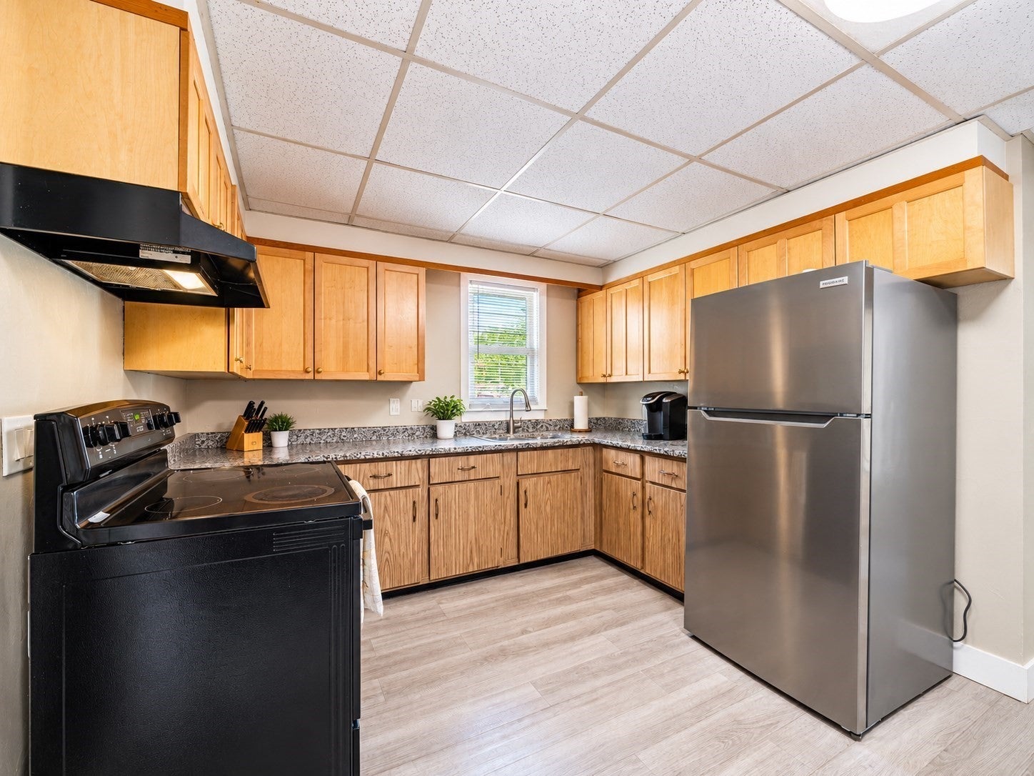 37 Coburn Ave, Worcester, MA Photo #6