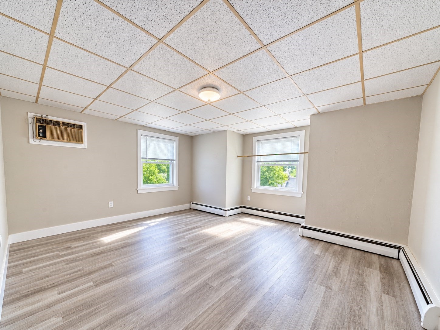 37 Coburn Ave, Worcester, MA Photo #9