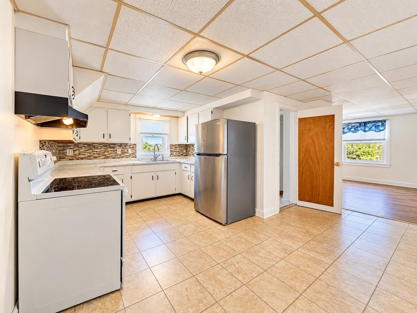 37 Coburn Ave, Worcester, MA Photo #11