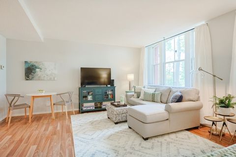 51 Pettee St 13 Newton MA 02464