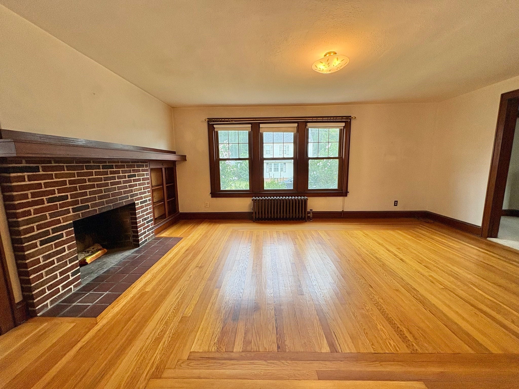 23 Keefe Avenue, Holyoke, MA, 23 Keefe Avenue, Holyoke, MA Photo #7
