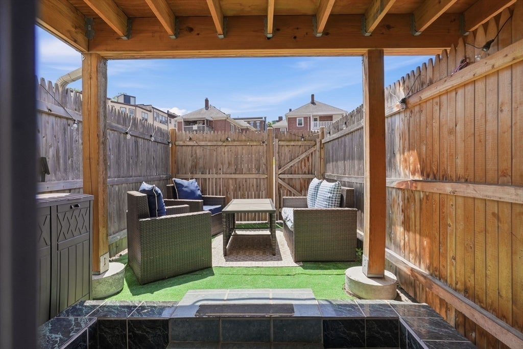 1722-1726 Commonwealth Ave #1, Boston, MA, 1722-1726 Commonwealth Ave #1, Boston, MA Photo #3