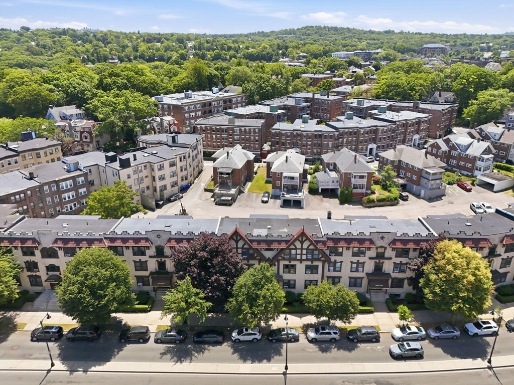 1722-1726 Commonwealth Ave #1, Boston, MA, 1722-1726 Commonwealth Ave #1, Boston, MA Photo #19