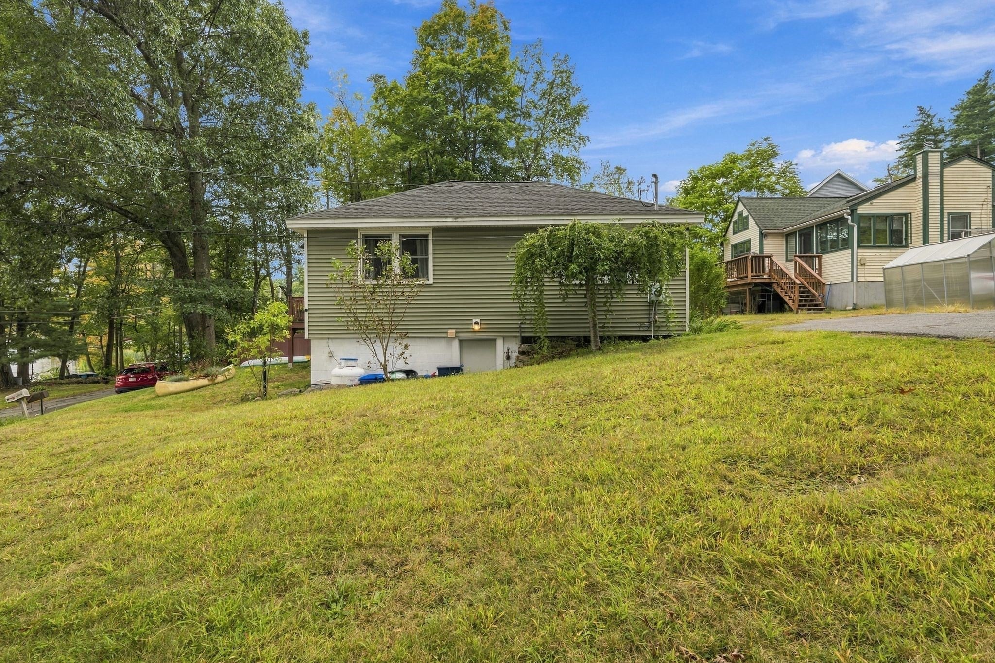 39 Lakeview Dr, Leominster, MA, 39 Lakeview Dr, Leominster, MA Photo #2