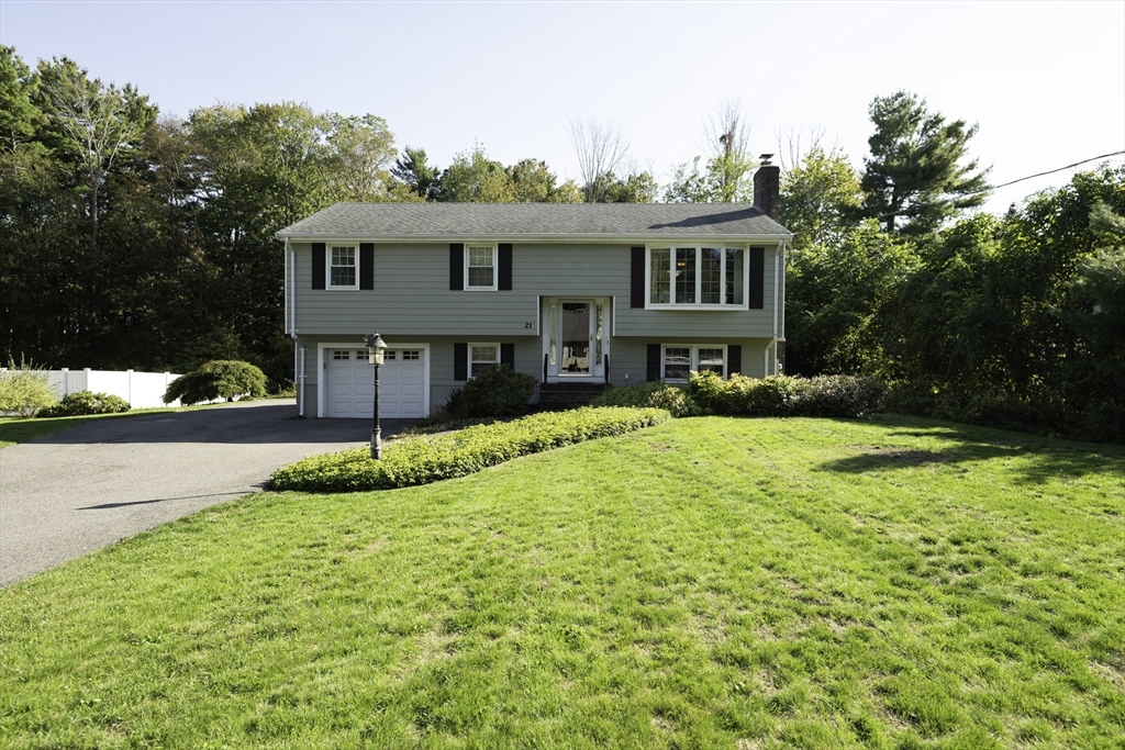 21 Laurel Lane