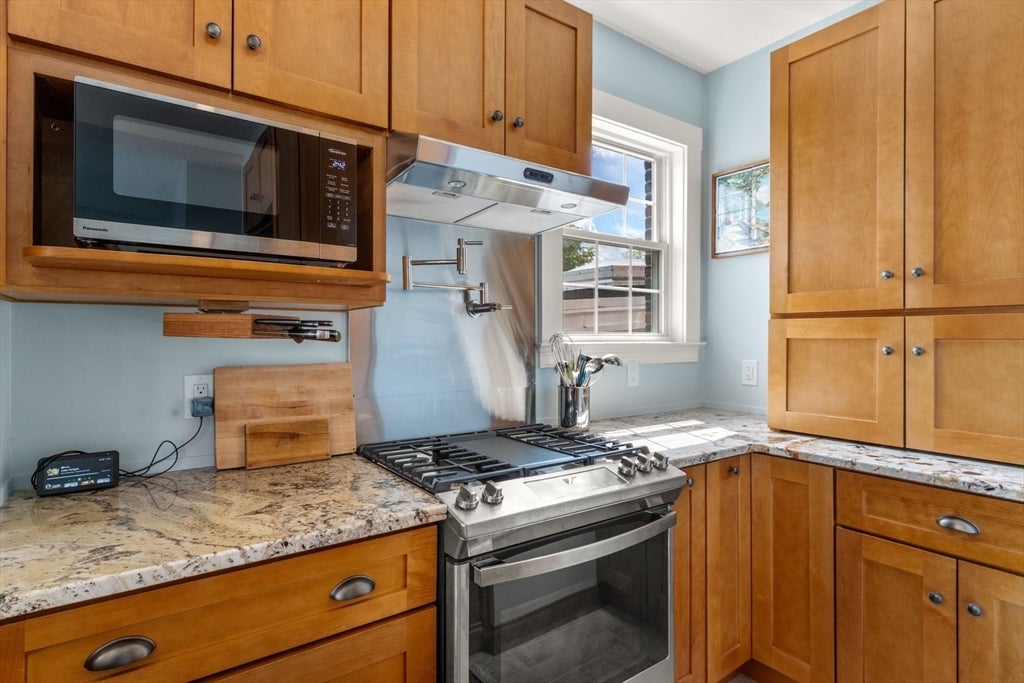35 Mead St 3