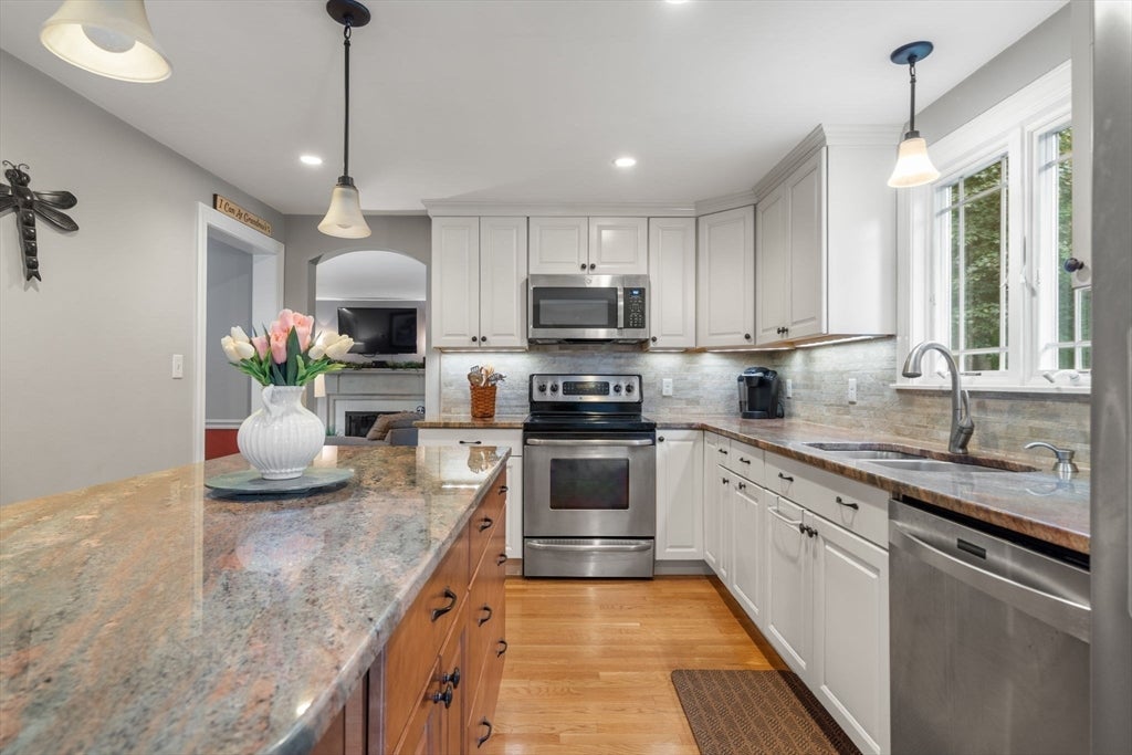 15 Juniper Rd