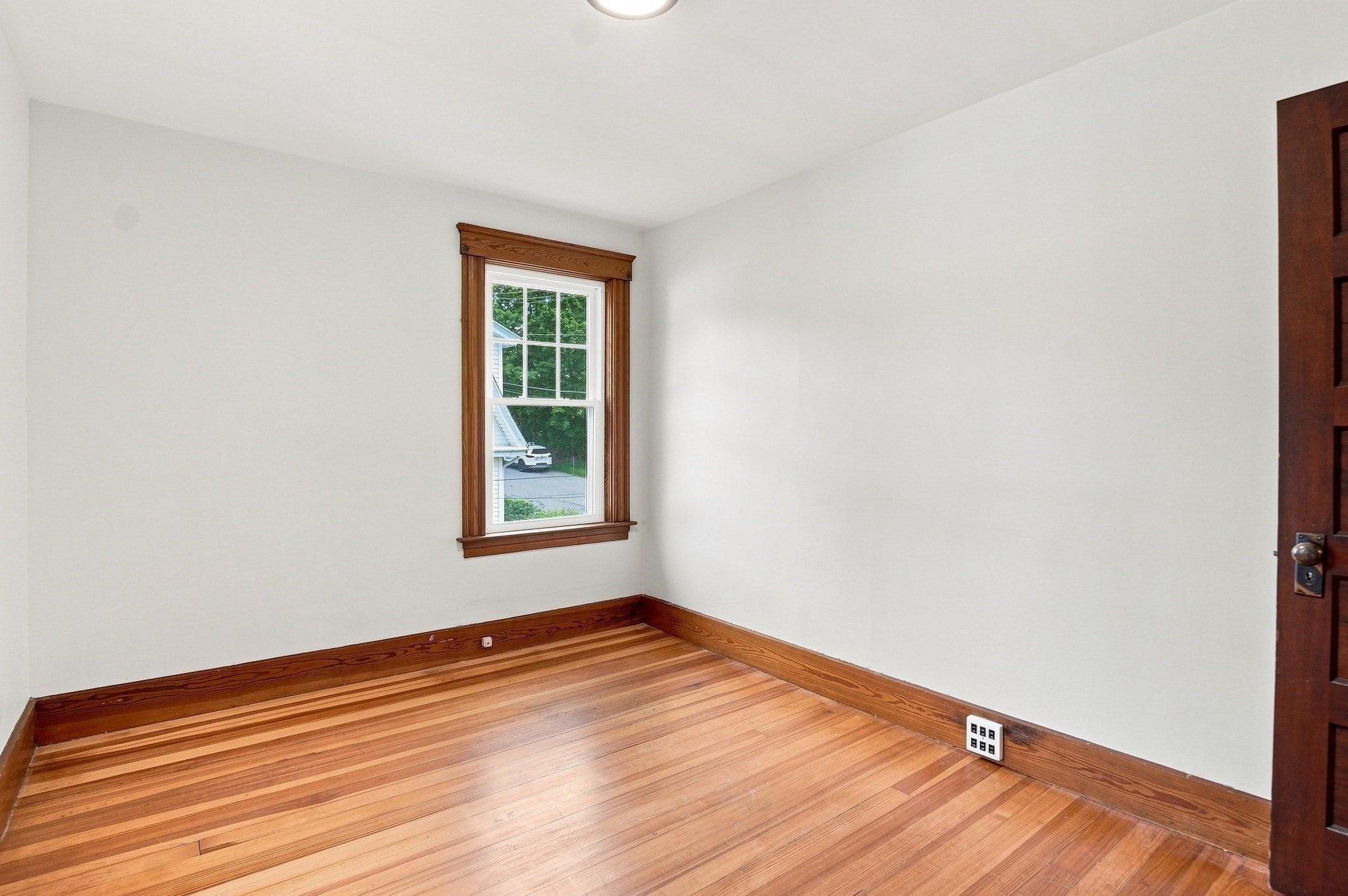 44 Edinboro Street, Marlborough, MA Photo #18