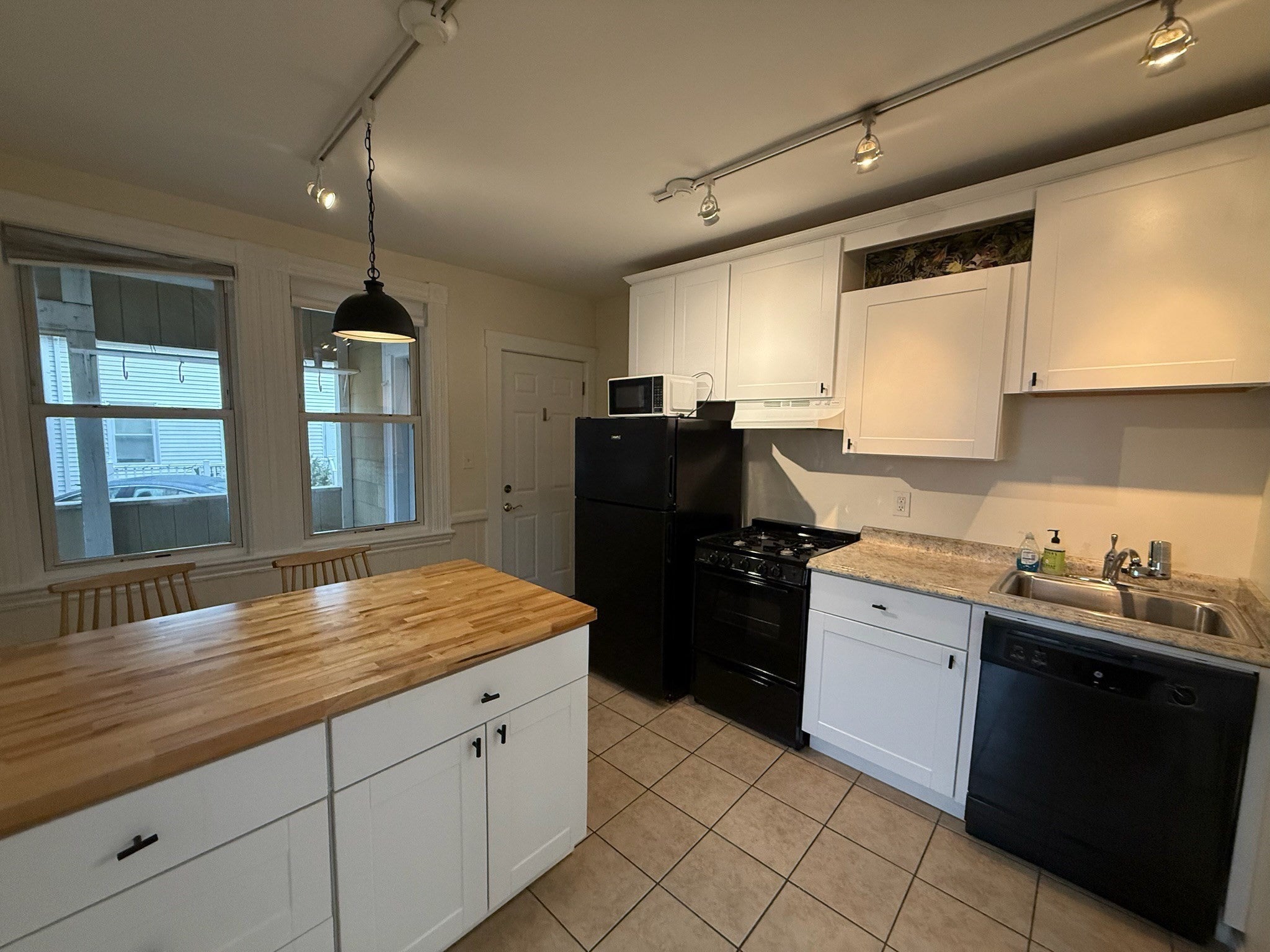259 Beacon ST #2, Somerville, MA, 259 Beacon ST #2, Somerville, MA Photo #1