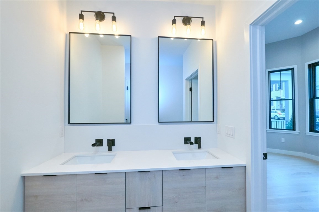 360 Meridian St #5, Boston, MA, 360 Meridian St #5, Boston, MA Photo #8