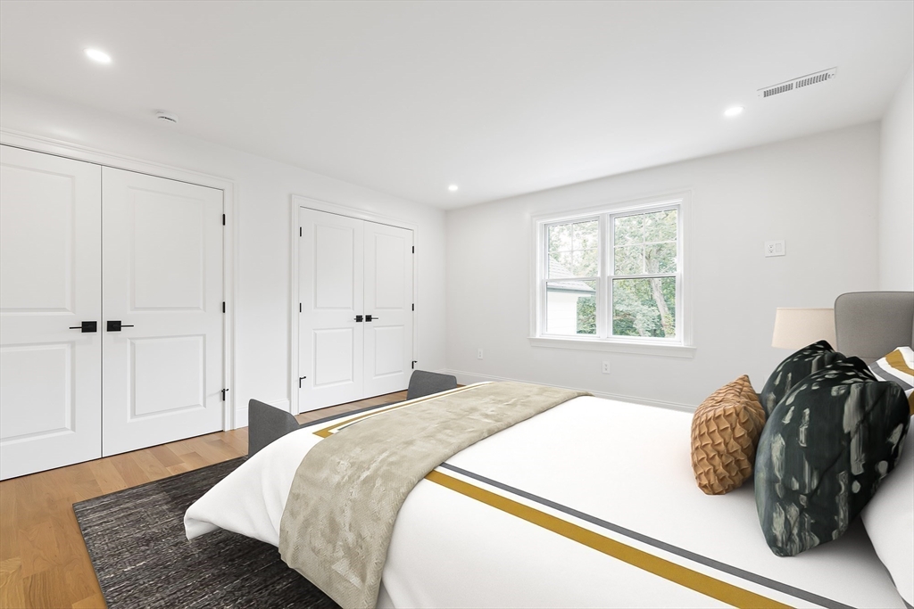 Natick, Massachusetts 01760, United States, 6 Bedrooms Bedrooms, ,6 BathroomsBathrooms,Residential,Pending,204691