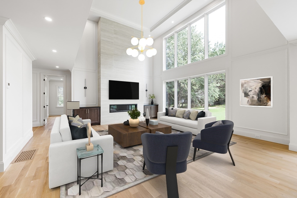 Natick, Massachusetts 01760, United States, 6 Bedrooms Bedrooms, ,6 BathroomsBathrooms,Residential,Pending,204691