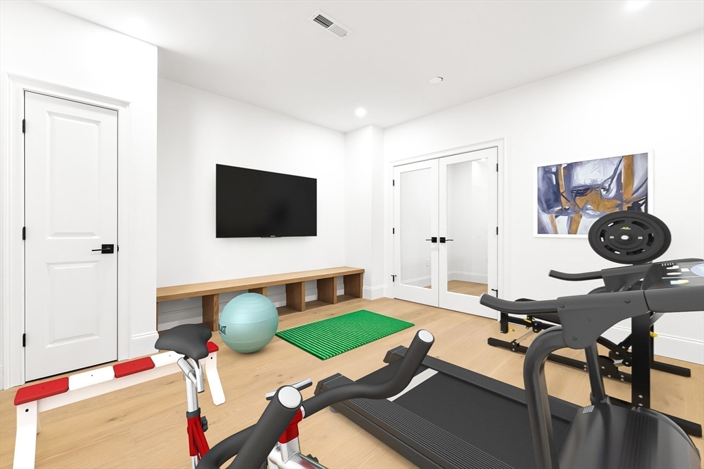 Natick, Massachusetts 01760, United States, 6 Bedrooms Bedrooms, ,6 BathroomsBathrooms,Residential,Pending,204691