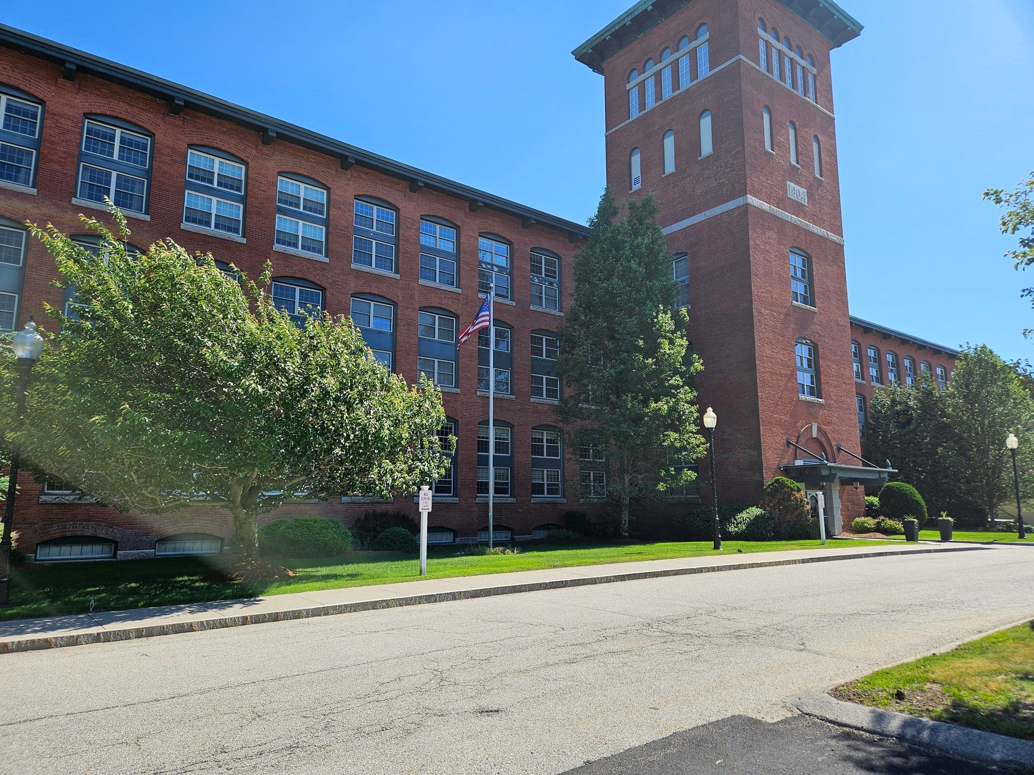 Photo of 1 Tupperware Drive, North Smithfield, RI