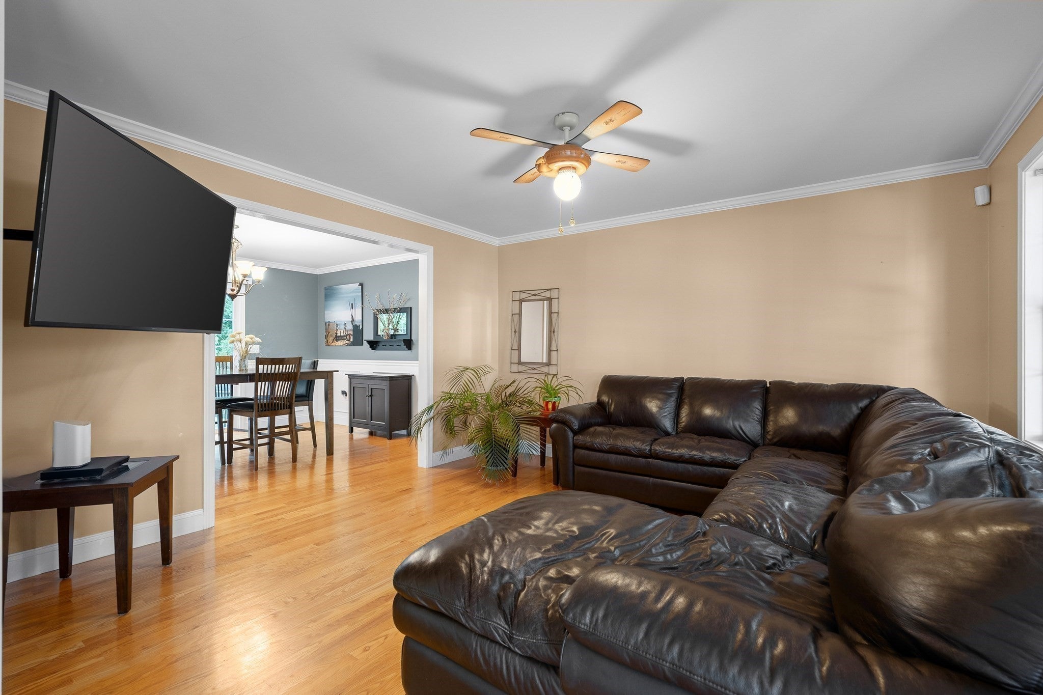 3 Joy Rd, New Bedford, MA Photo #3