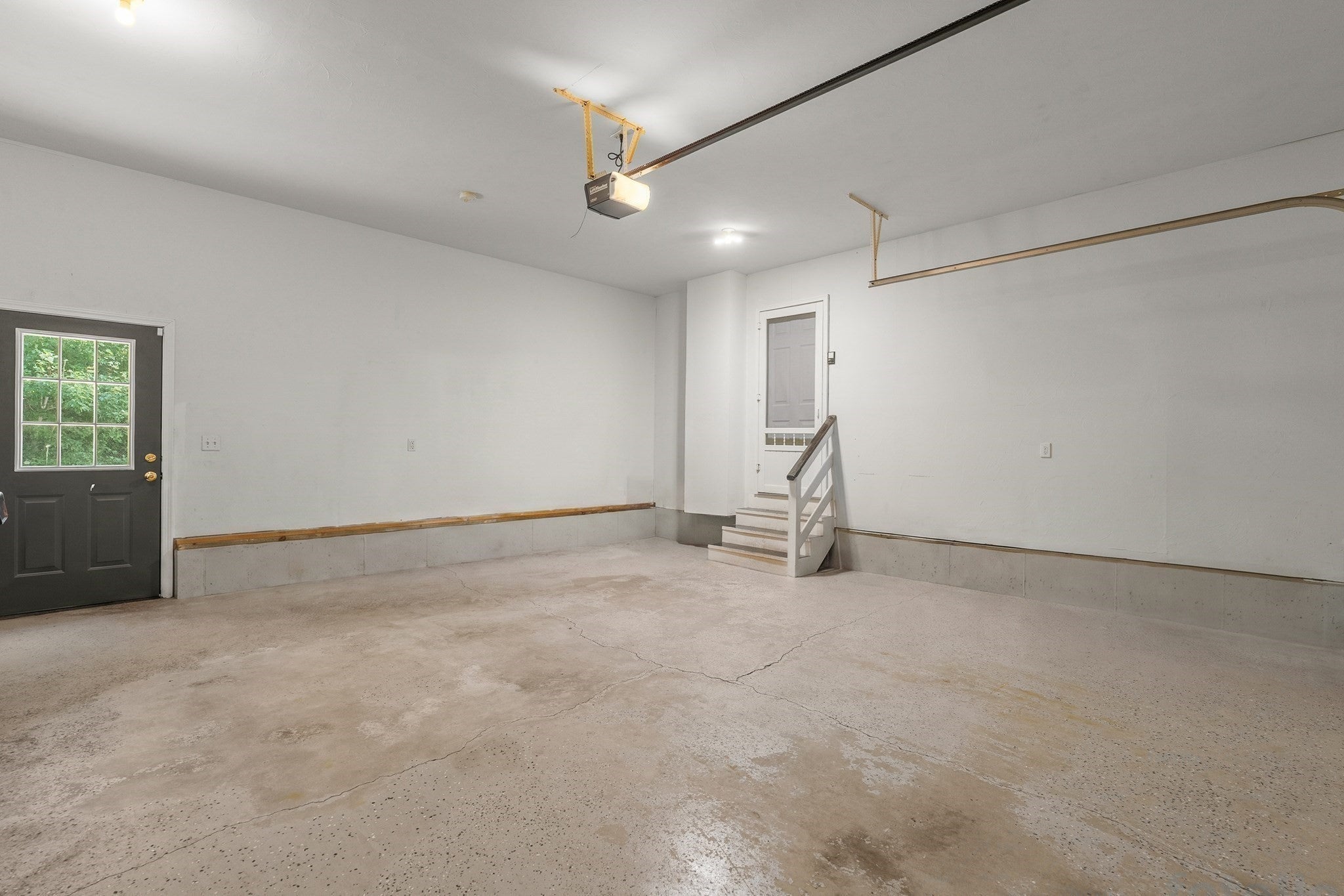 3 Joy Rd, New Bedford, MA Photo #19