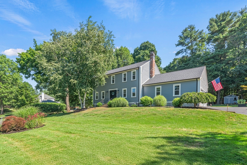 6 Lockewood Dr, Franklin, MA Photo #1