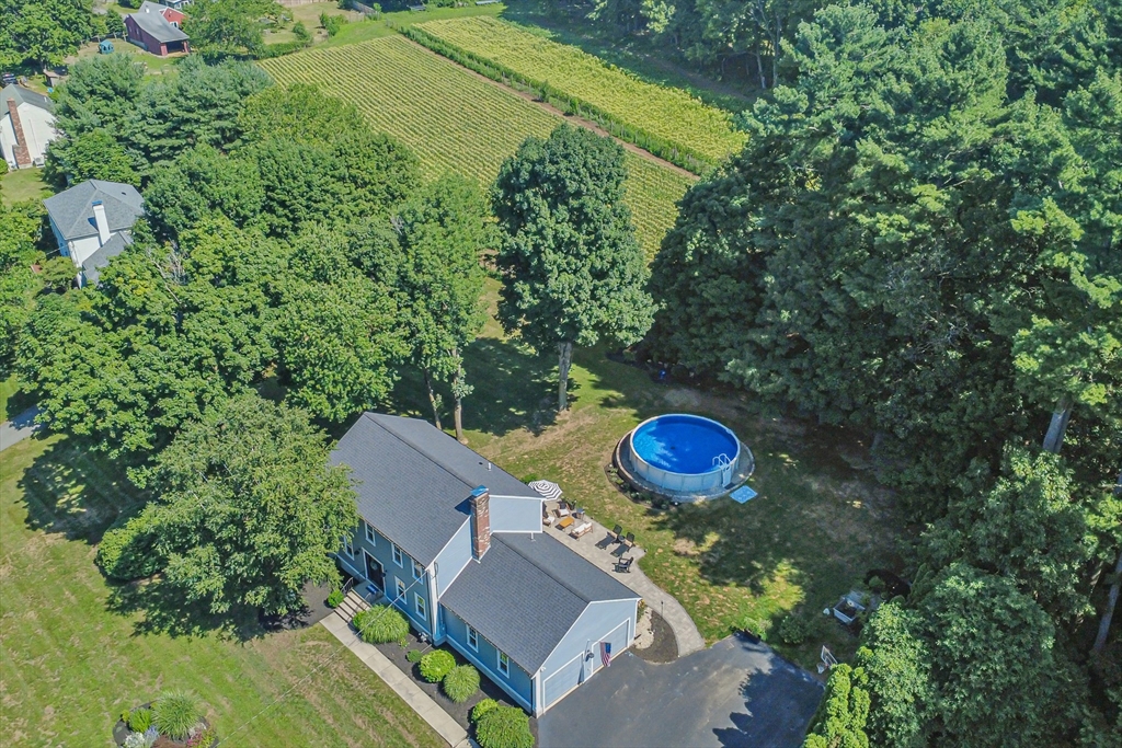 6 Lockewood Dr, Franklin, MA Photo #33