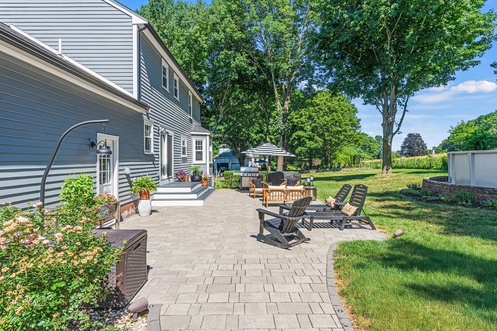 6 Lockewood Dr, Franklin, MA Photo #7