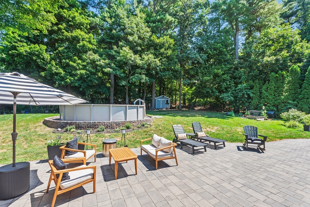 6 Lockewood Dr, Franklin, MA Photo #9