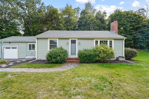 45 Spruce Ln Attleboro MA 02703