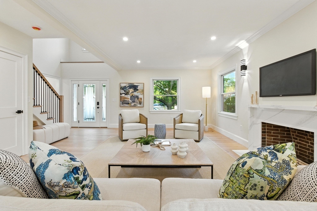 22 Bonmar Cir