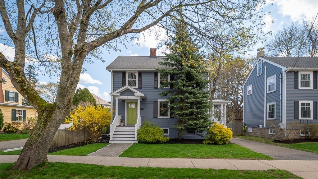 135 Essex Street