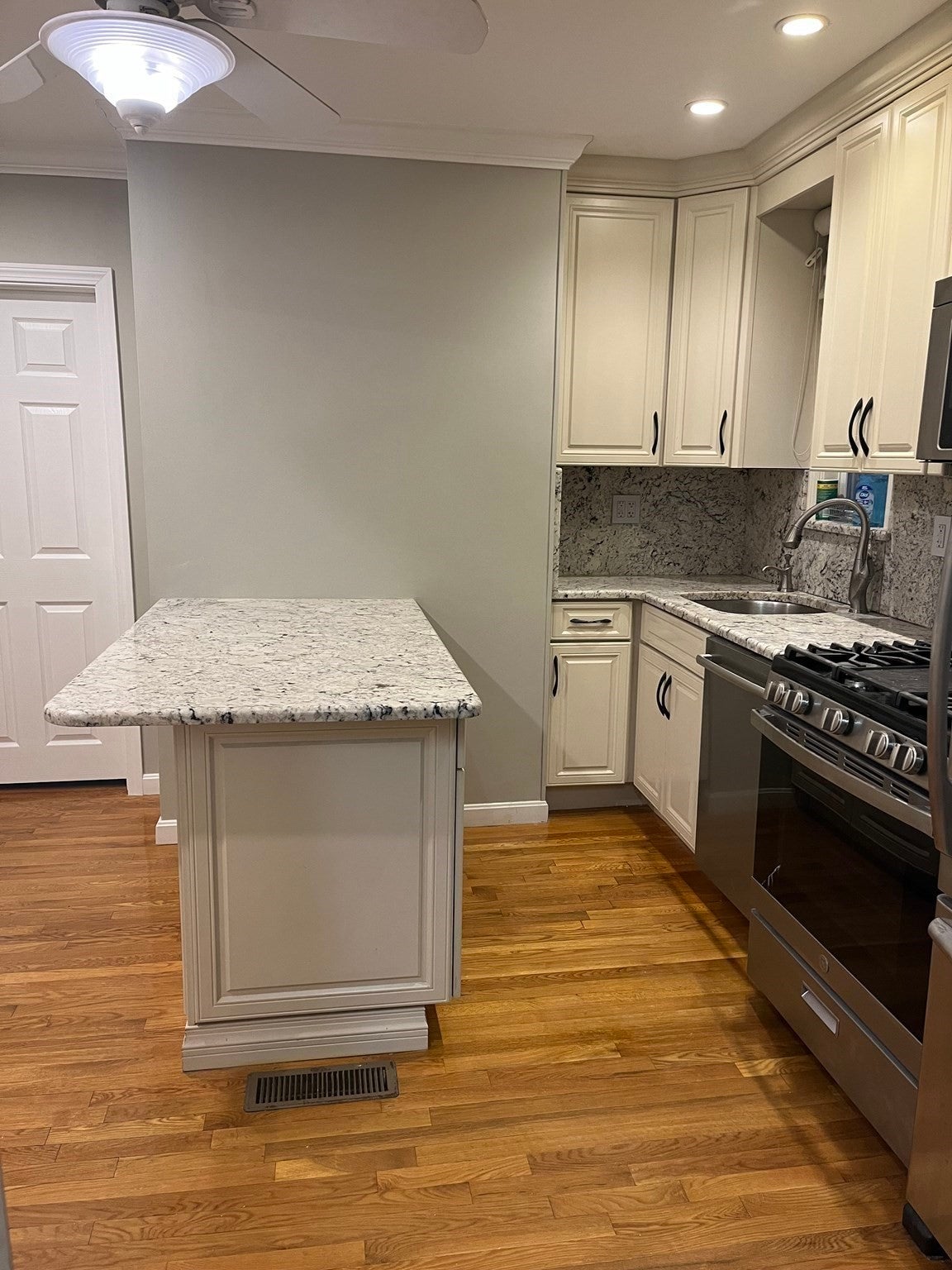 651 Bennington Street, Boston, MA, 651 Bennington Street, Boston, MA Photo #4