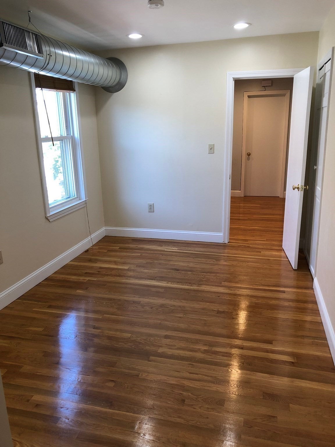 651 Bennington Street, Boston, MA, 651 Bennington Street, Boston, MA Photo #28