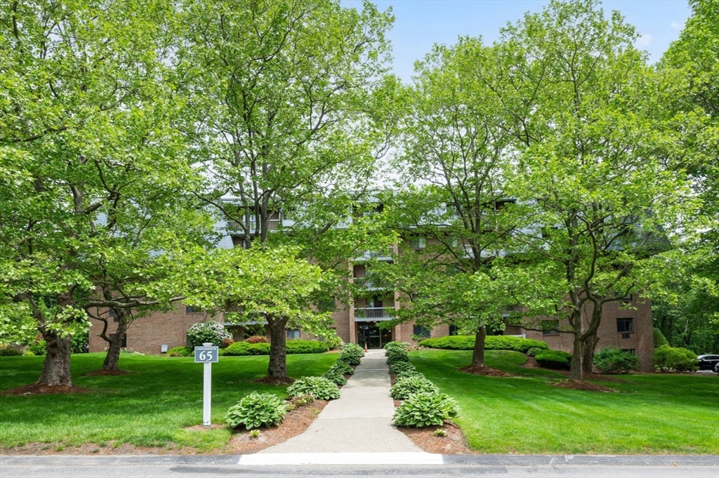 65 Commons Dr 603