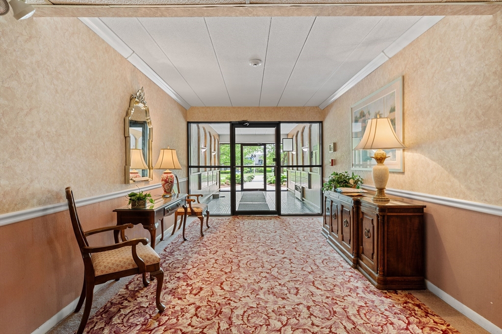 65 Commons Dr 603