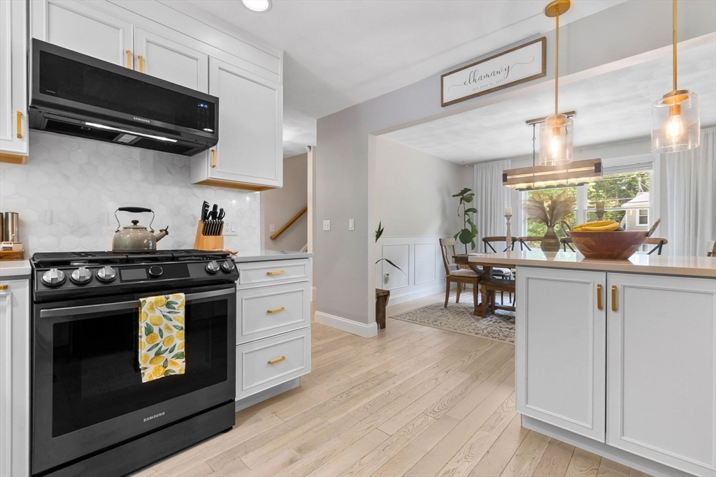 27 Harnden Rd