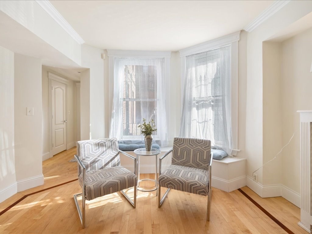 298 Marlborough 1