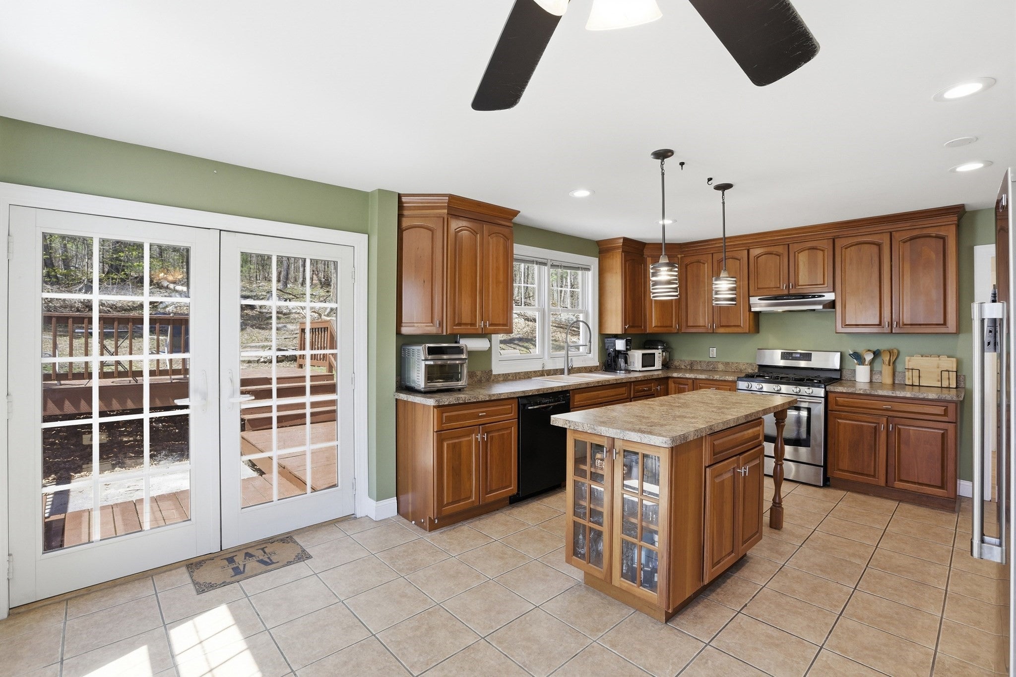 145 Boylston Cir, Shrewsbury, MA, 145 Boylston Cir, Shrewsbury, MA Photo #14