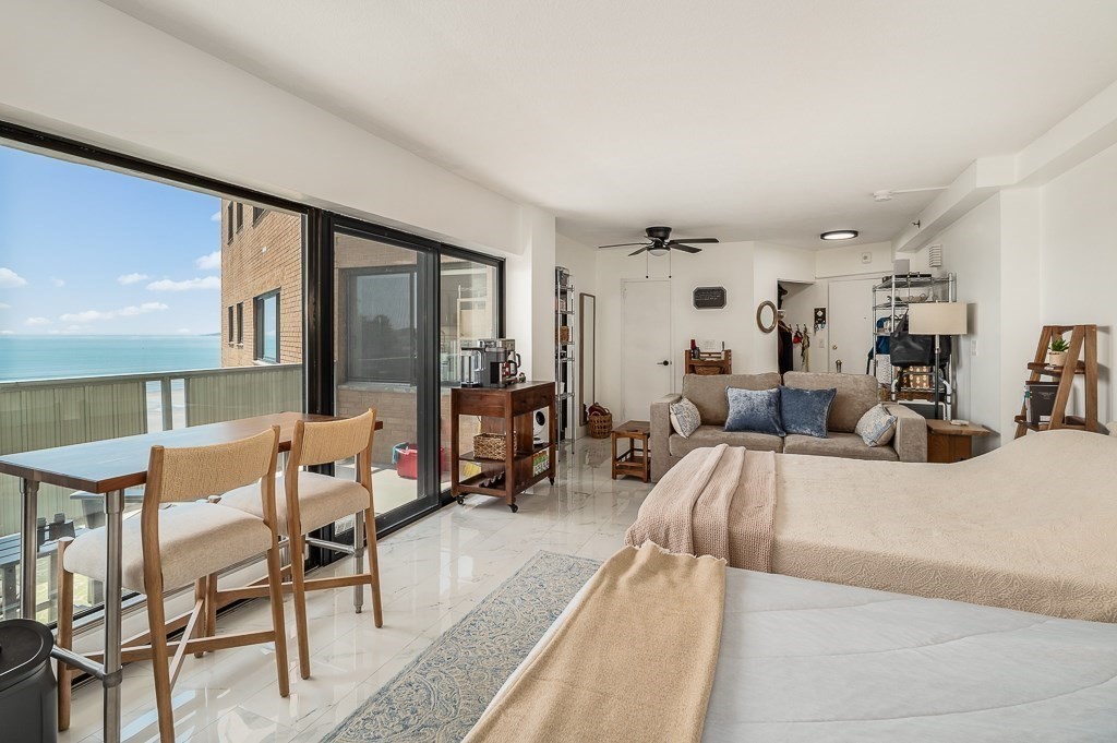 300 Lynn Shore Dr 612