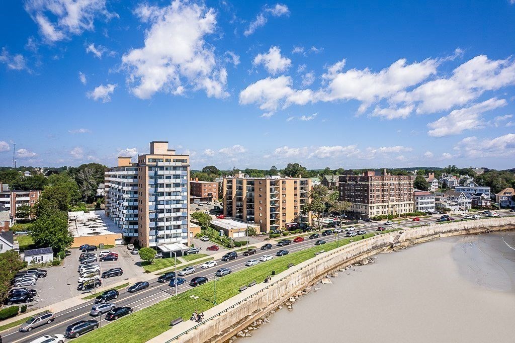 300 Lynn Shore Dr 612