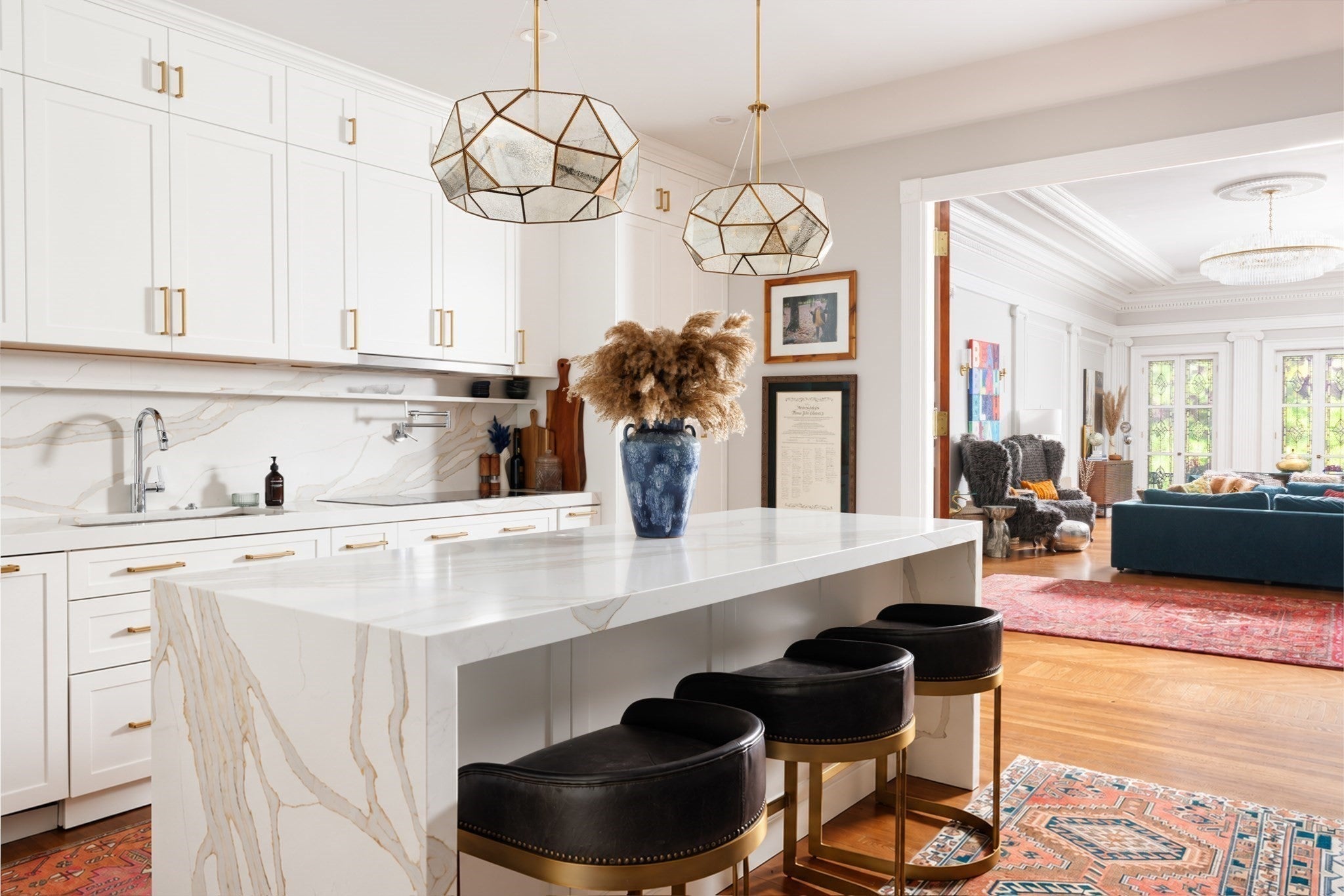 260 Beacon Street 5