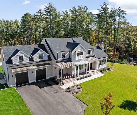 Photo of 10 Hawthorn Hl, Duxbury, MA 02332 (MLS # 73447424)
