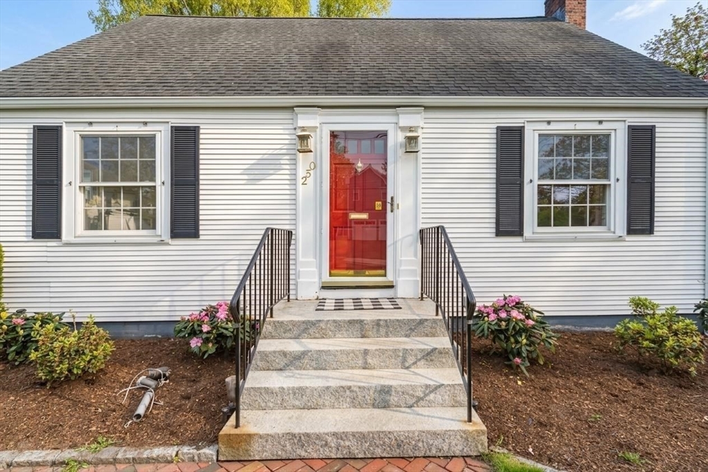 250 Bacon St