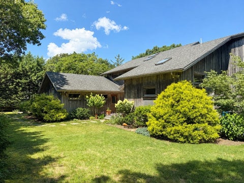 Photo of 19 Llewellyn Way, Edgartown, MA 02539 (MLS # 73554803)