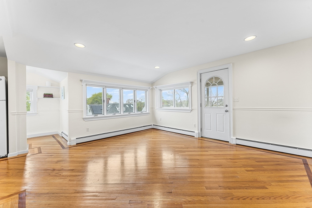 54 Lexington Ave 32