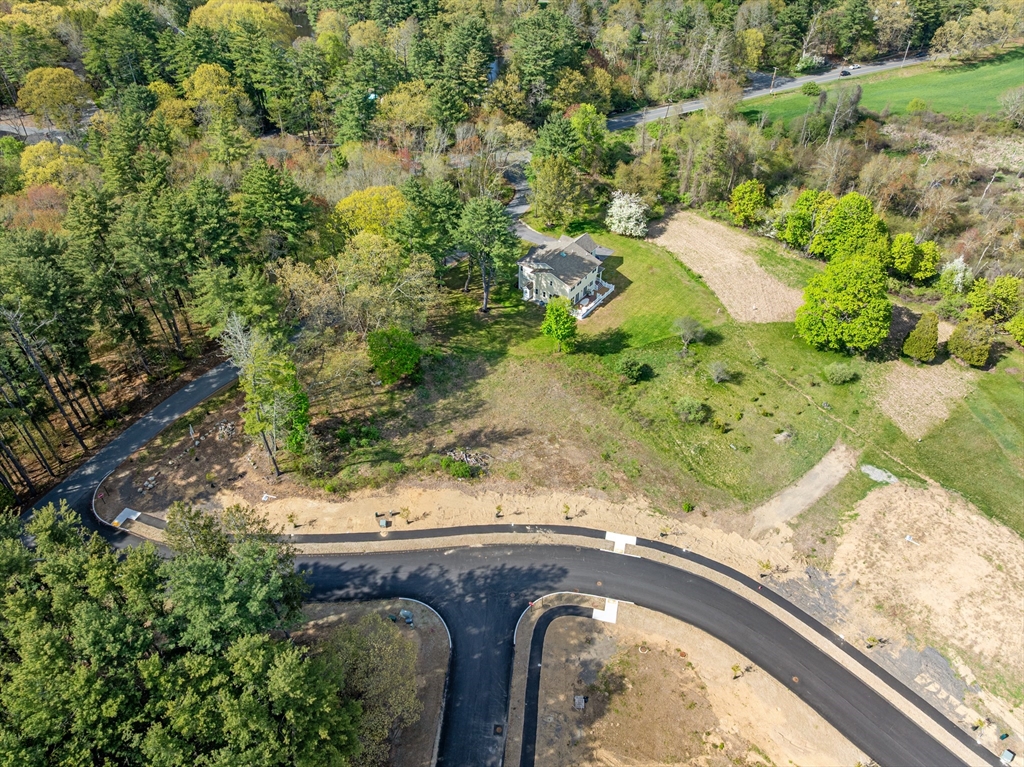 2 Pearl Way - Lot 1