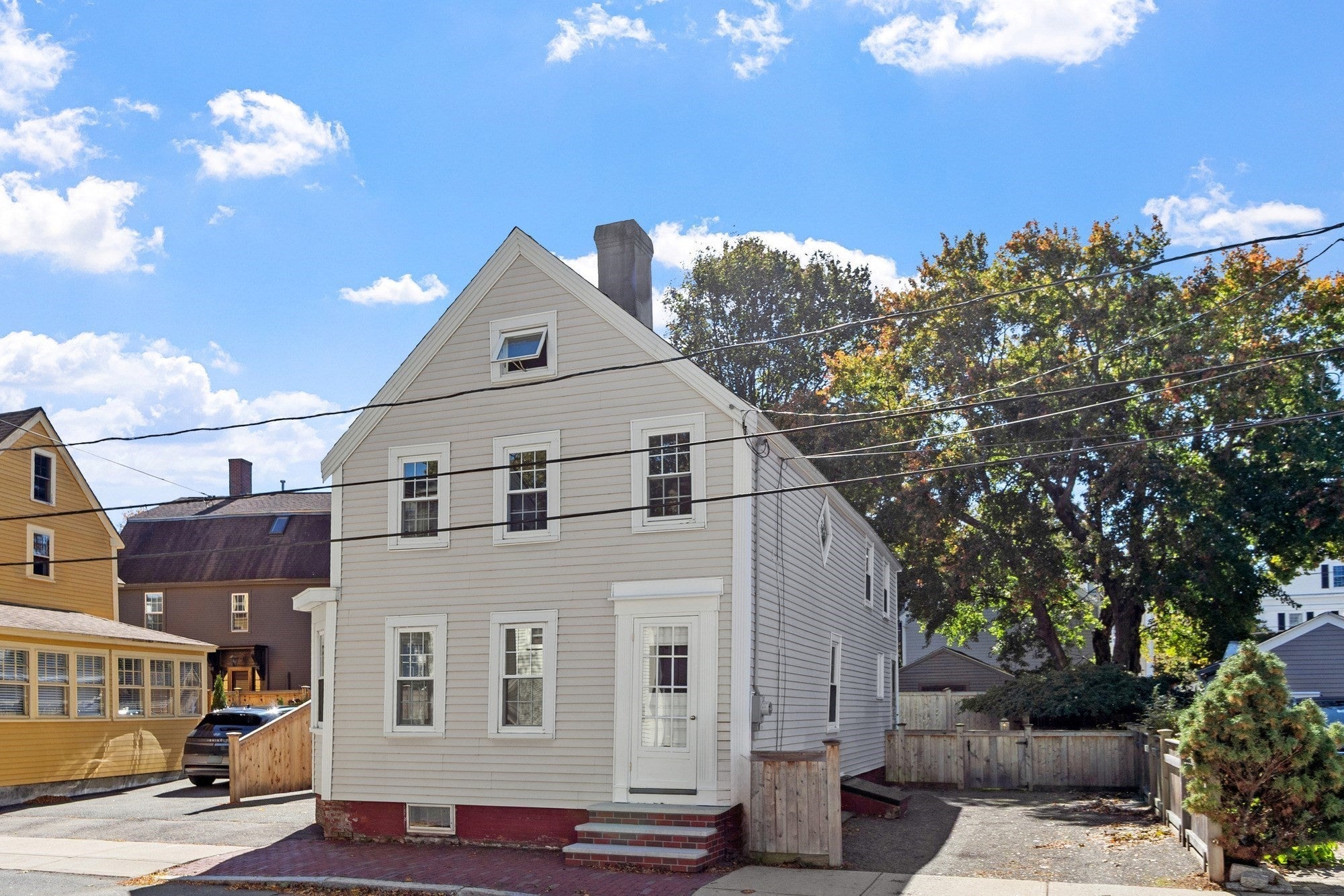 58 Temple St, Newburyport, MA Photo #3